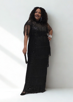 Elegante zwarte galajurk in grote maat bij Donna Colori Rotterdam