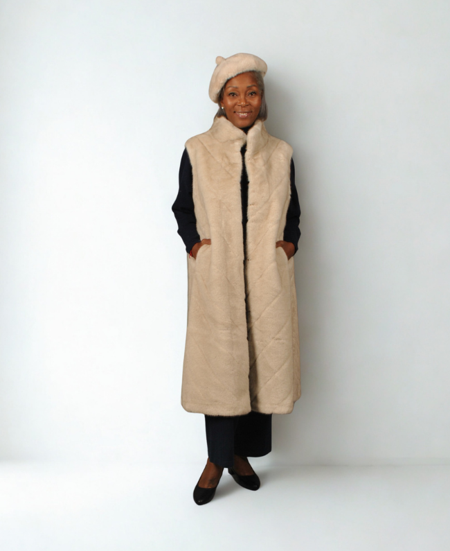 
                      
                        Bodywarmer dames lang model – zachte stof voor fashionable winterlook
                      
                    