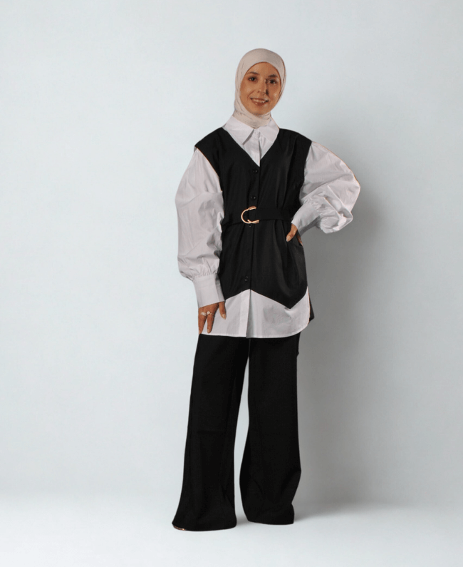 Elegante blouse en spencer in één dames, one size tot maat 42/44, ideaal te combineren met pantalon, rok of jeans voor werk of casual look.