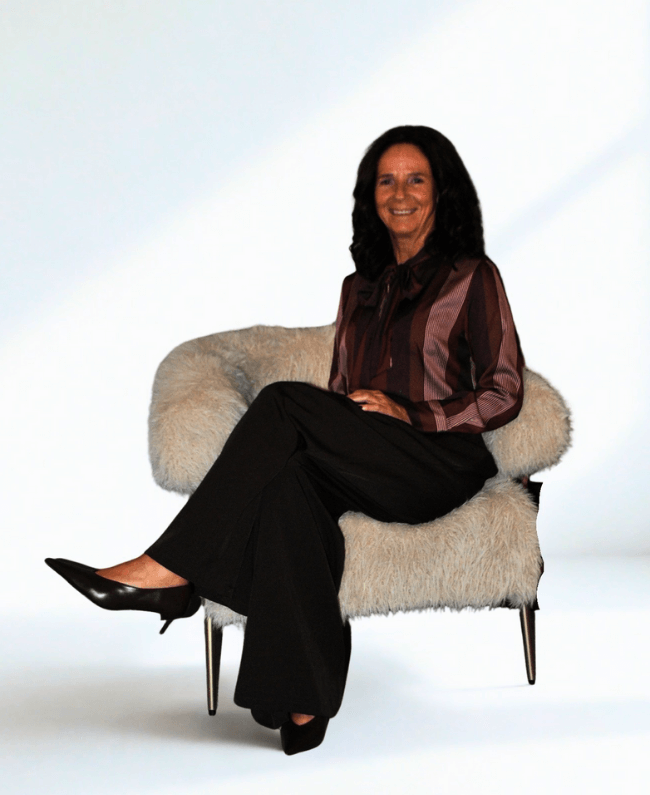 
                      
                        Dames wijde broek met rok-look en bloemenriem, zachte rekbare stof, modieus en elegant voor casual, werk- of feestelijke outfits.
                      
                    