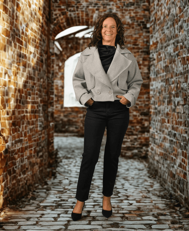 
                      
                        Gigi - Korte Damesjas Najaar Winter
                      
                    