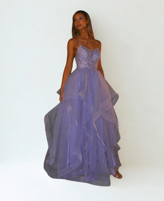 Lange galajurk van tule met meerdere lagen – chique avondjurk dames