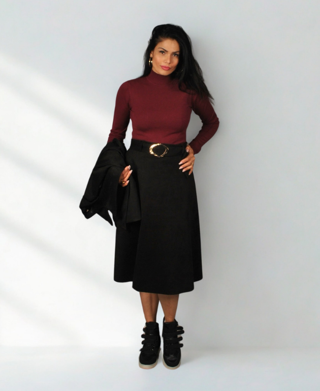 Velours rok met gouden riemdetail, elegante Italiaanse stijl – Donna Colori.