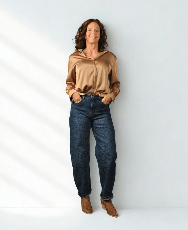 Ballonjeans dames met luipaardprint – trendy jeans met comfortabele pasvorm en moderne ballonvorm.
