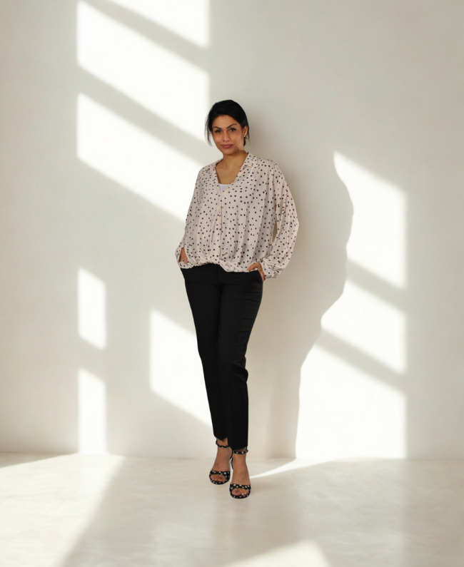  Elegante polkadot blouse Dolce Vita stijl - Donna Colori Rotterdam