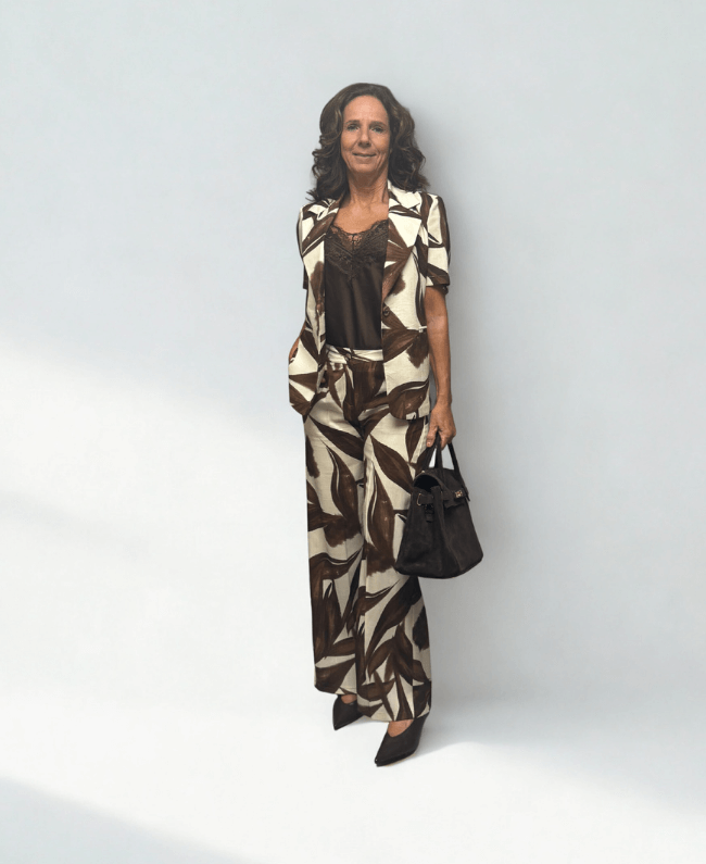 Suit Tree damespak in blauw – 100% viscose, op maat vallend