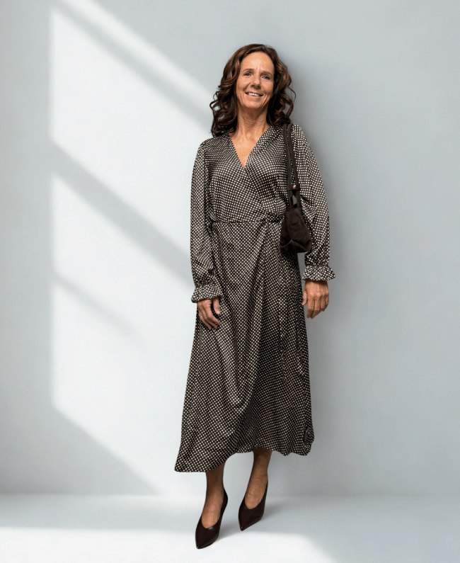 
                      
                        Italiaanse mode jurk met polkadots tot maat 42
                      
                    